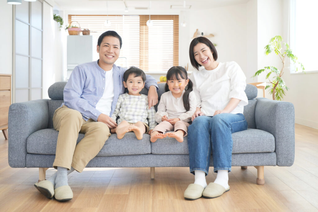 家族の未来と住宅ローンを考えるイメージ画像